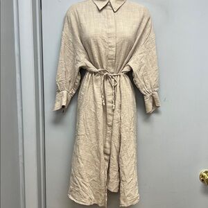 Moon Maven Neutral Textured Button-Front Midi Dress – Size M